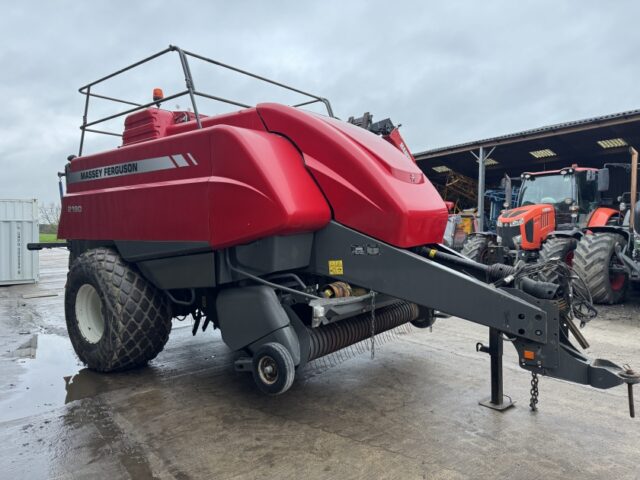Massey Ferguson 2190 Baler