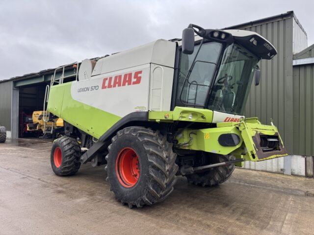 Claas Lexion 570 c/w V750 Header