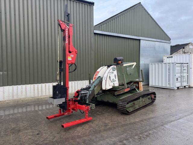 Richard Smalley c/w Protech P30 Post Knocker