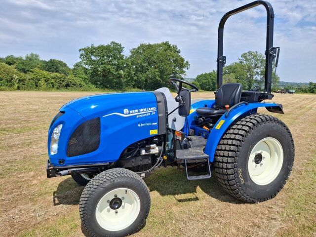 New Holland BOOMER 35