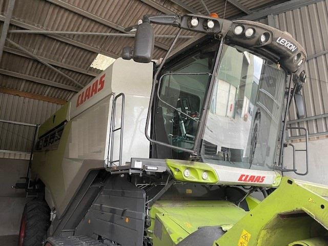 CLAAS LEXION 8700 TERRA TRAC