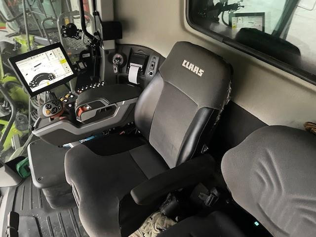 CLAAS LEXION 8700 TERRA TRAC