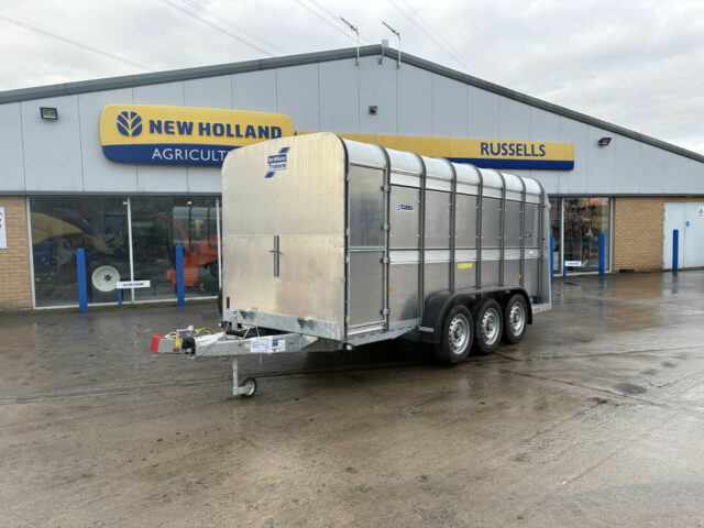 NEW Ifor Williams TA510-G3 Tri-axle Livestock Trailer For Sale