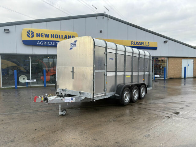 NEW Ifor Williams TA510-G3 Tri-axle Livestock Trailer For Sale